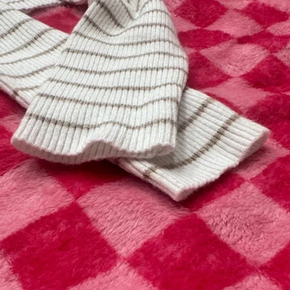 Bobeau Cream & Tan Striped Ribbed Sweater - Picture 5 of 6